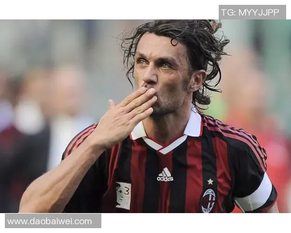 高清足球明星卫星人图片展示足球与宇宙的完美结合